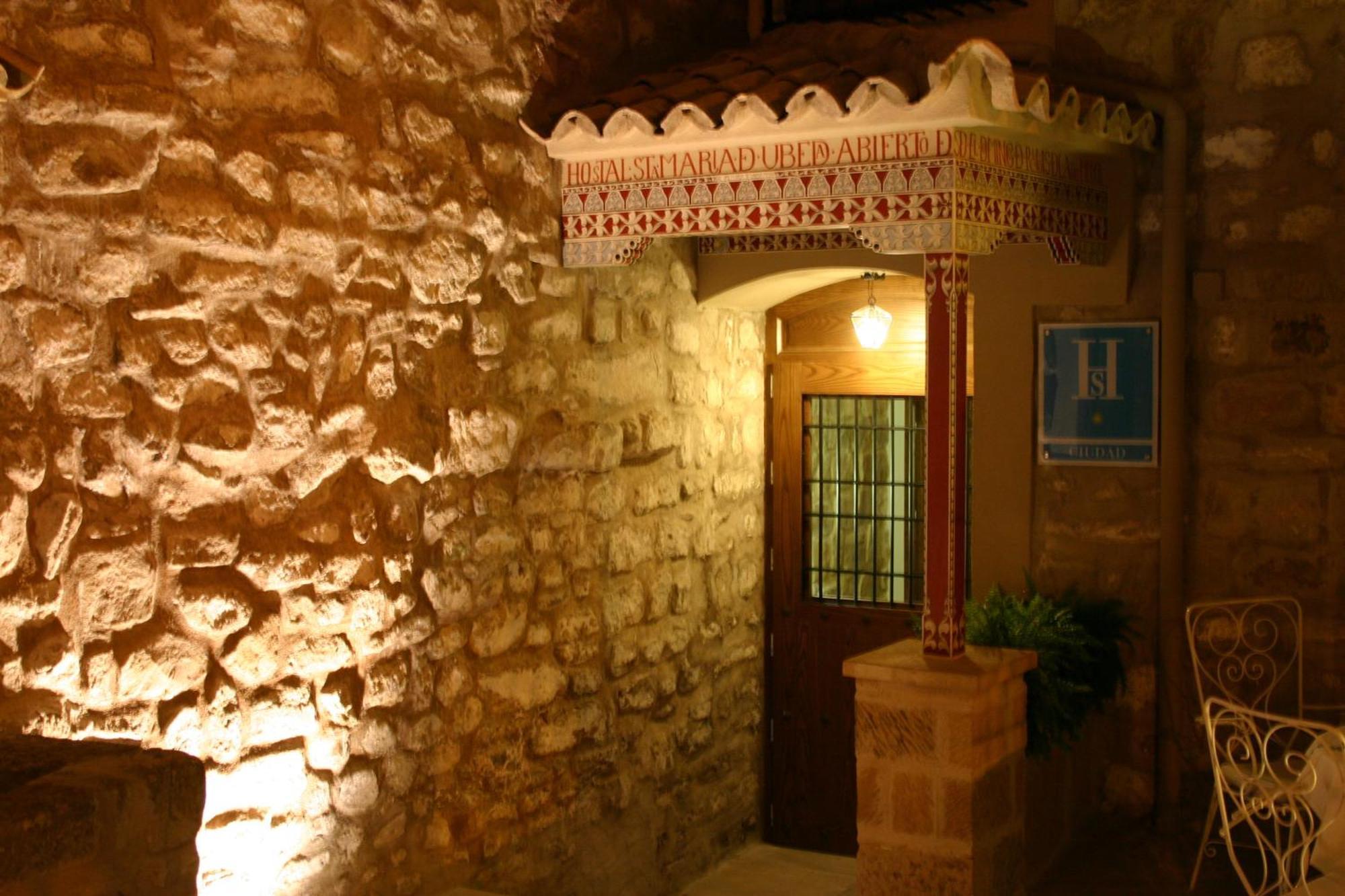 Hostal Santa Maria De Ubeda מראה חיצוני תמונה