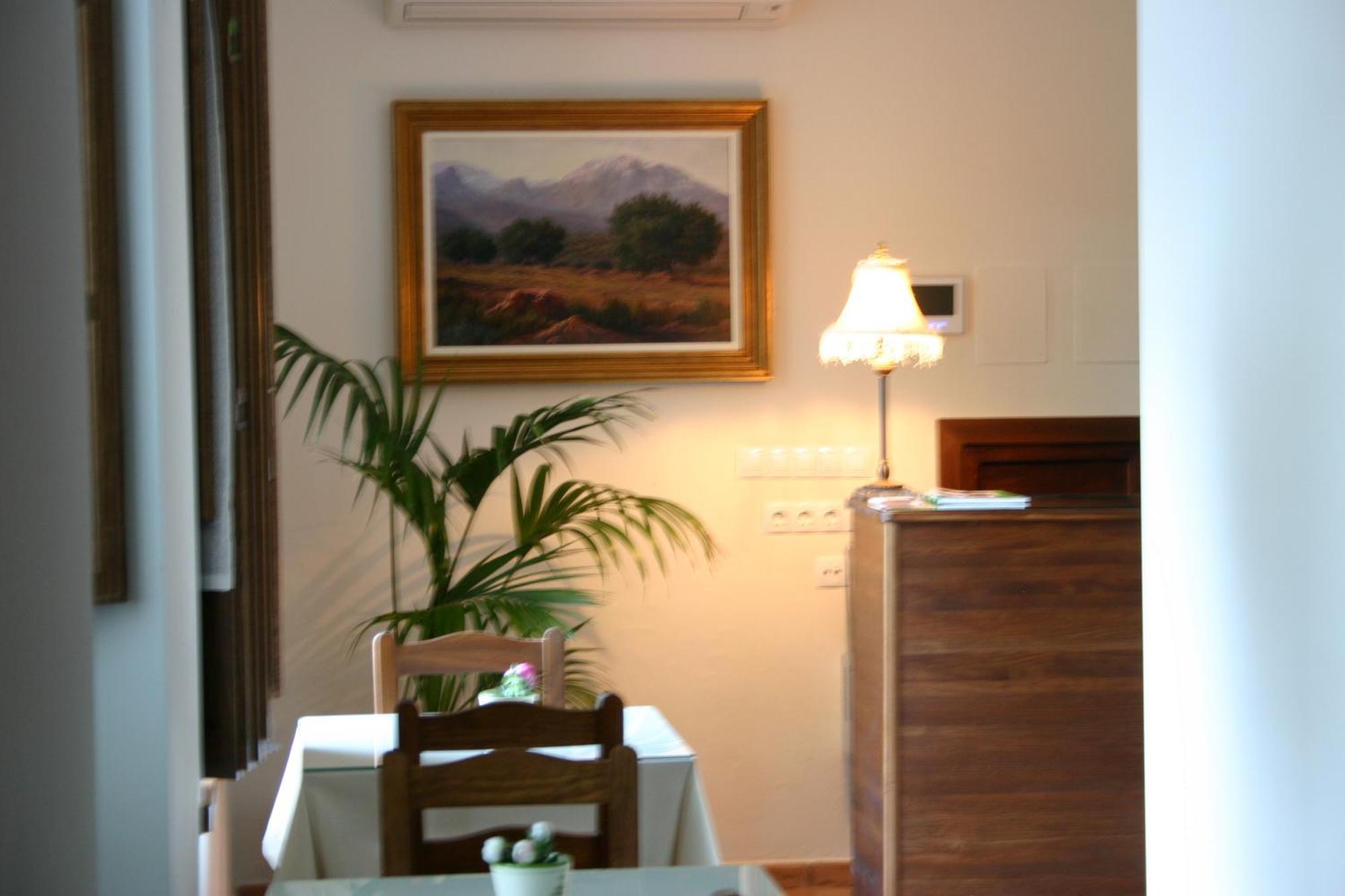 Hostal Santa Maria De Ubeda מראה חיצוני תמונה